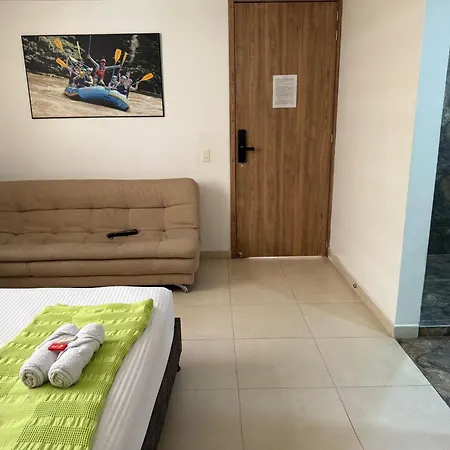 Aptahotel Guest House San Gil Exterior photo