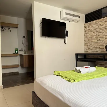 Aptahotel Guest House San Gil Exterior photo